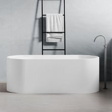 Lune 1700mm Matte White Oval Freestanding Bath